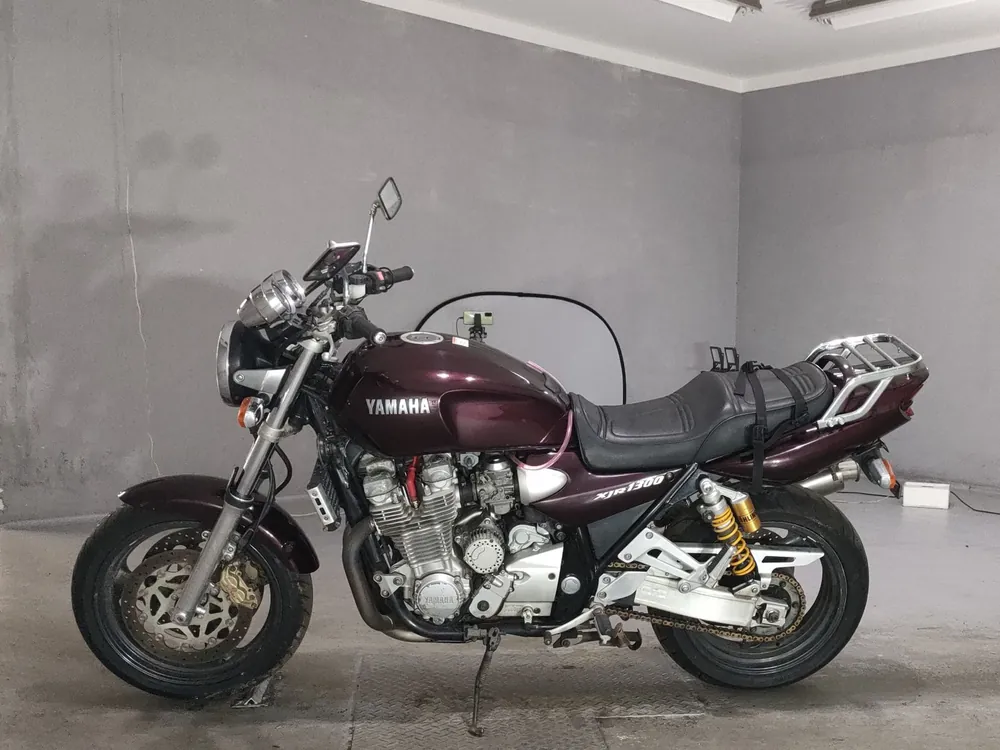 Yamaha XJR1300 1998, красный, фото 2