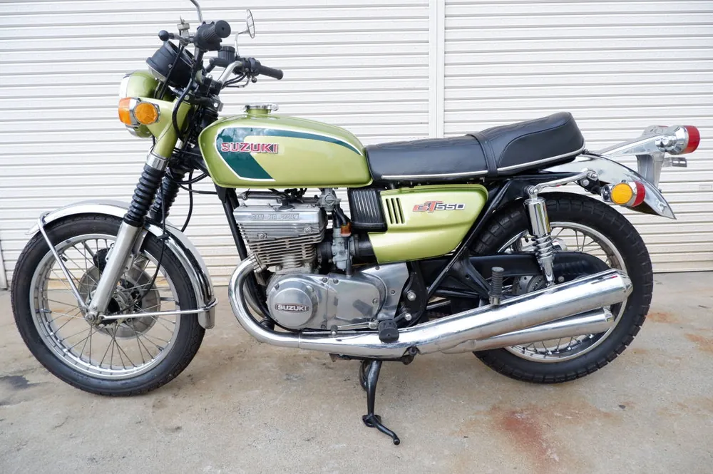 Suzuki GT550 1972, фото 3