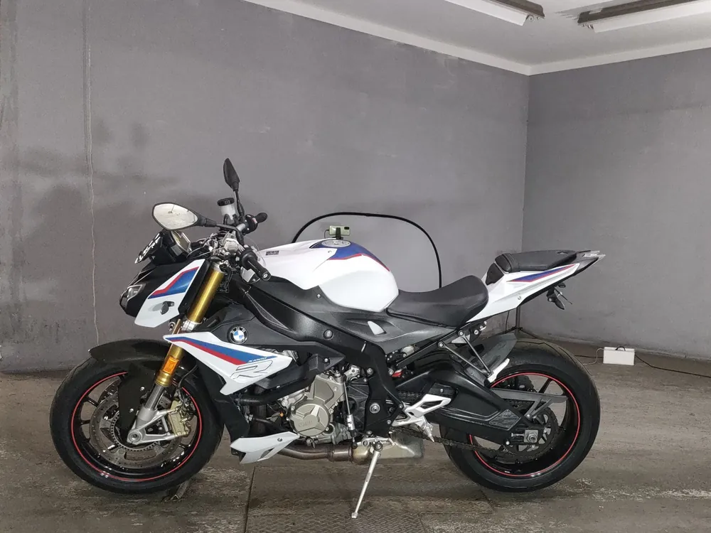 BMW S1000R 2018, белый, фото 2