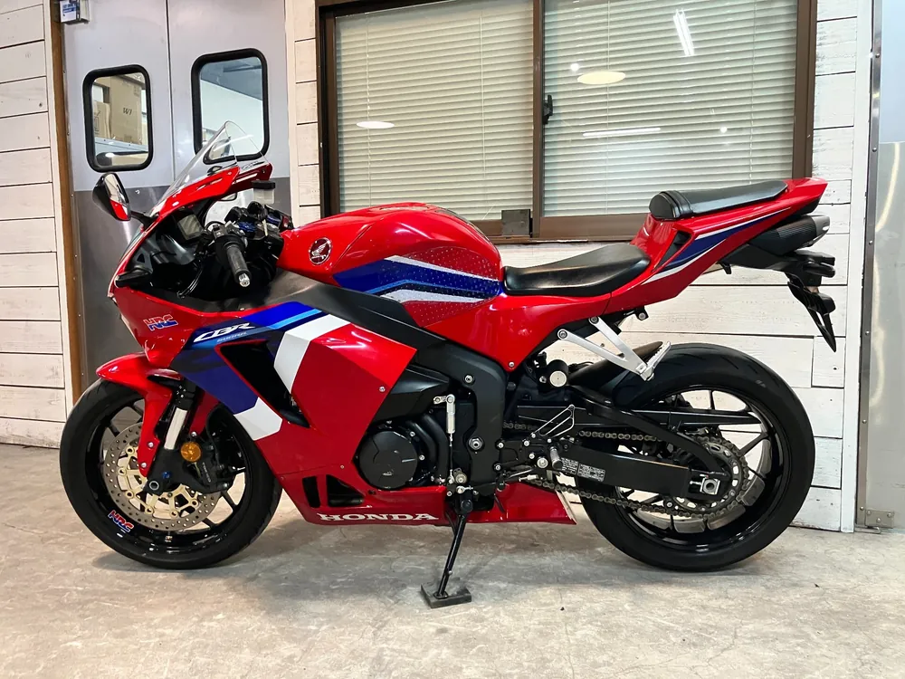 Honda CBR600RR 2020, red / blue / white, фото 2