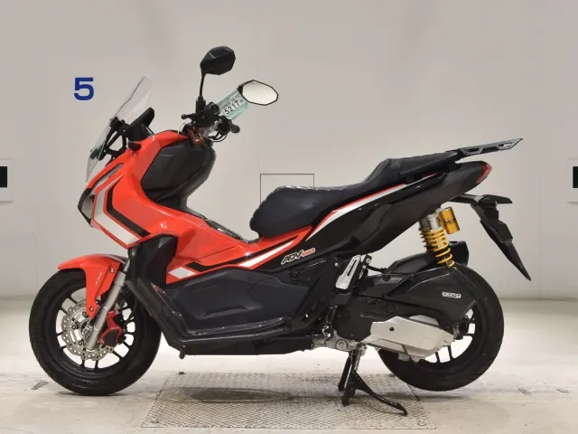 Honda ADV150, красный, фото 2
