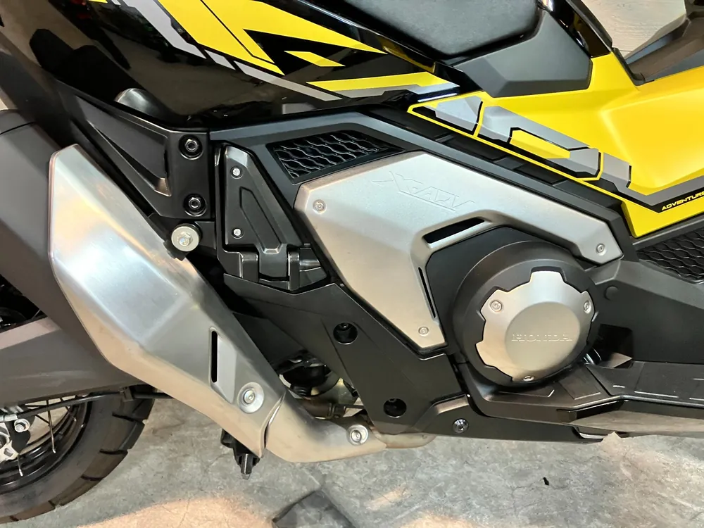 Yamaha YZF-R1 2025, yellow / black, фото 13