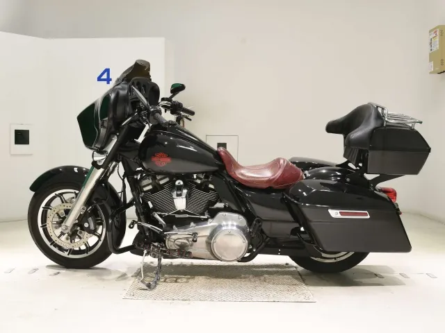 Harley-Davidson FLHT1750 2019, чёрный, фото 2