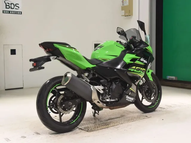 Kawasaki Ninja 400 2018, зелёный, фото 5