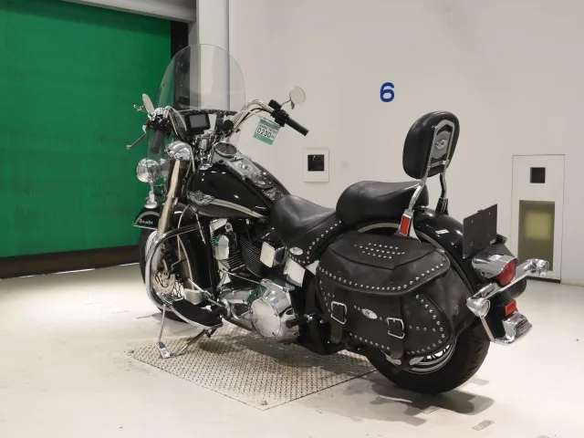 Harley-Davidson FLSTCI1450 2003, чёрный, фото 6