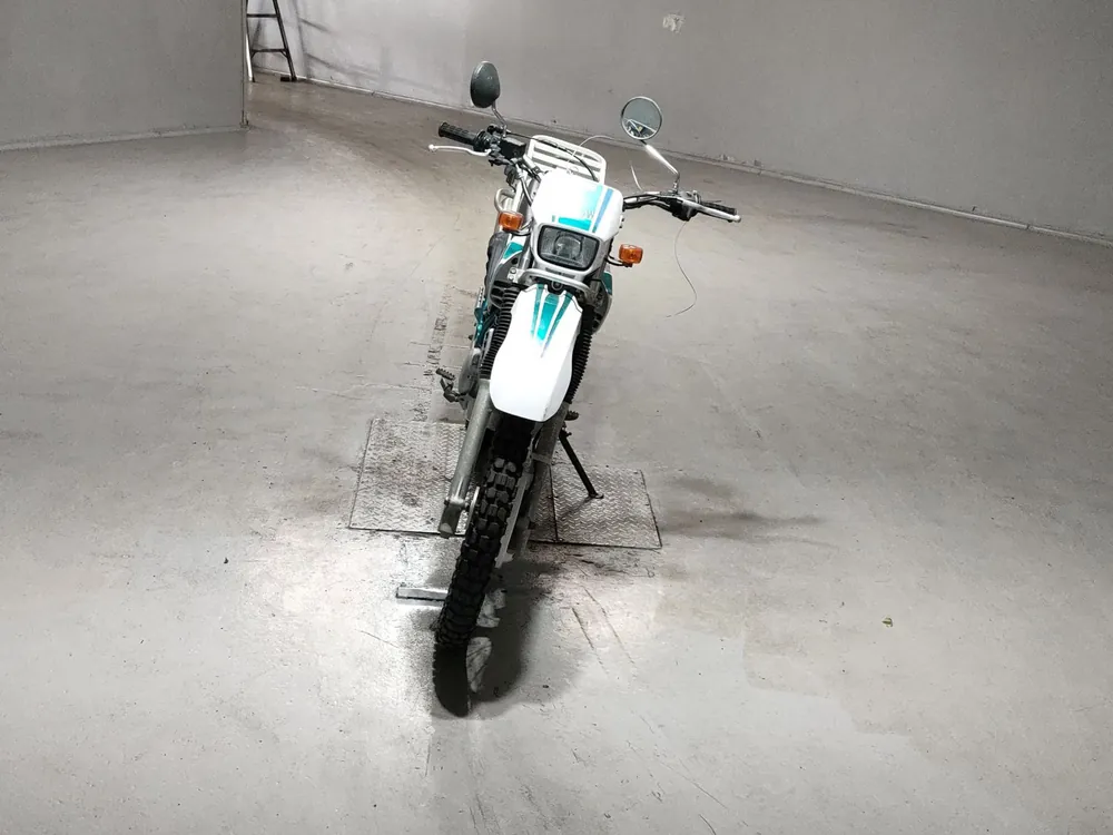 Yamaha Serow 225W, white/green, фото 3