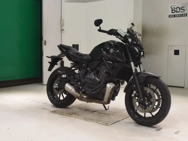 Yamaha MT-07 2023, matt black, фото 3