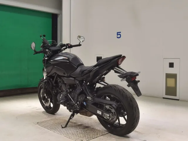 Yamaha MT-07 2023, matt black, фото 6