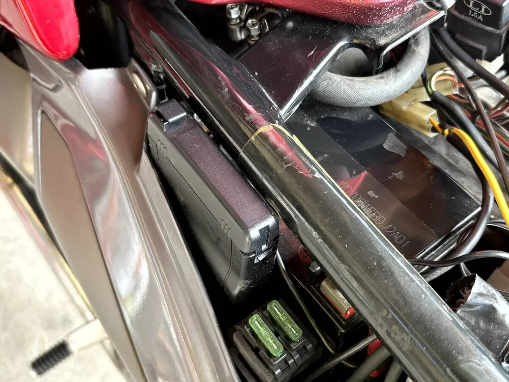 Moto Guzzi Breva 750 2004, фото 10