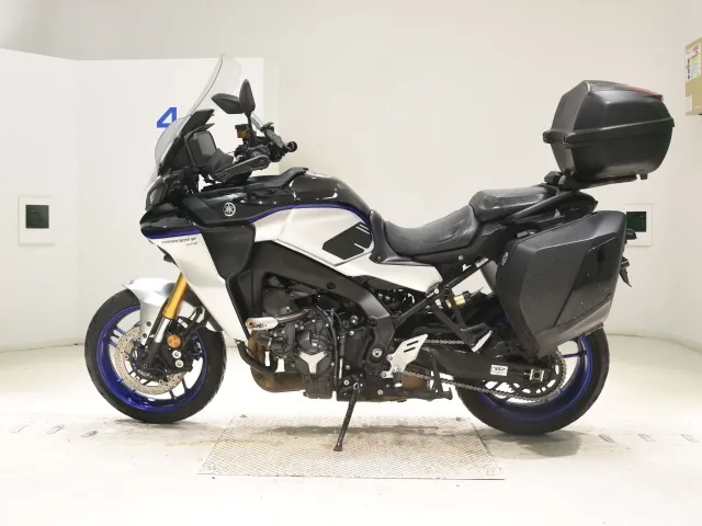 Yamaha Tracer 9 GT 2024, серый, фото 2