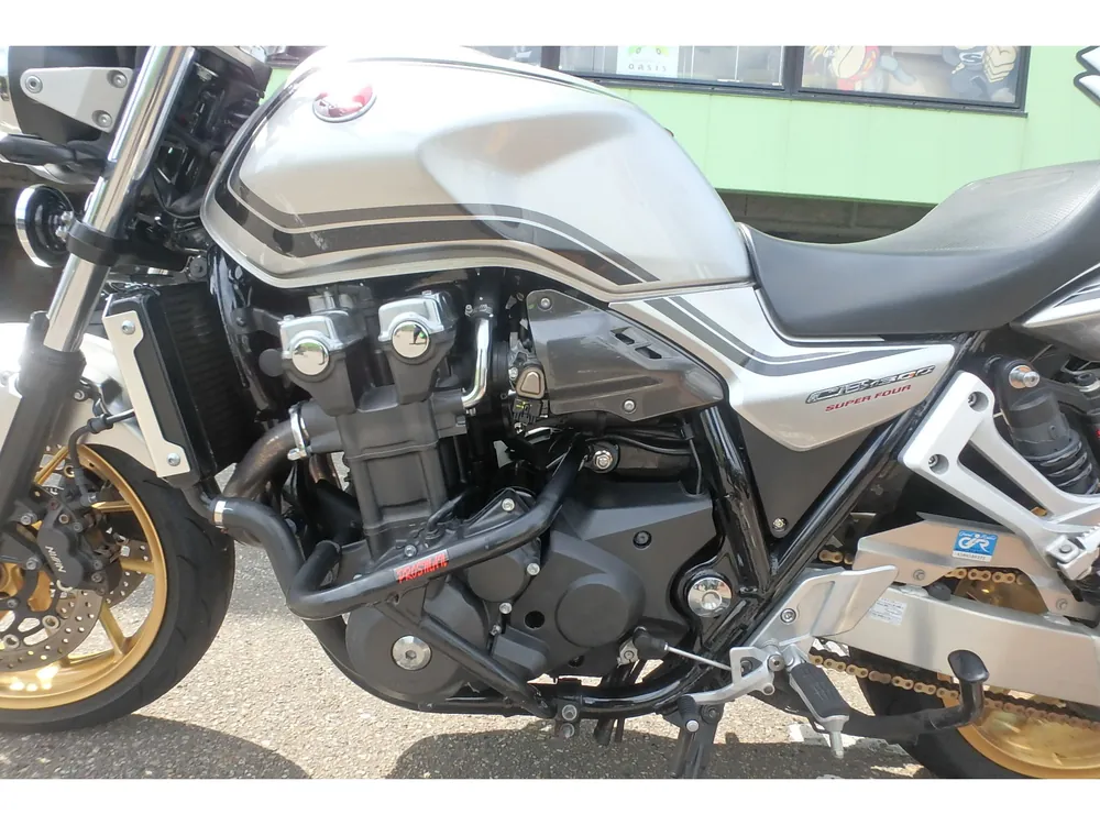 Honda CB1300 2021, серебристый, фото 14