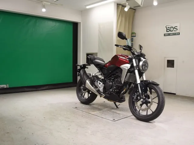 Honda CB250R MC52, красный, фото 3