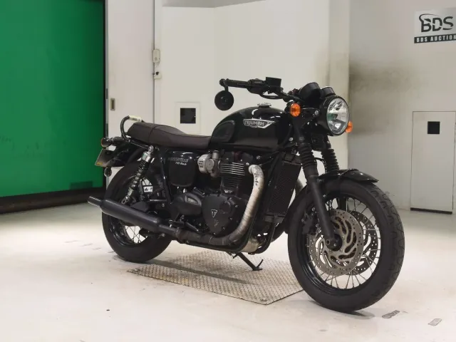 Triumph Bonneville T120 2017, чёрный, фото 3