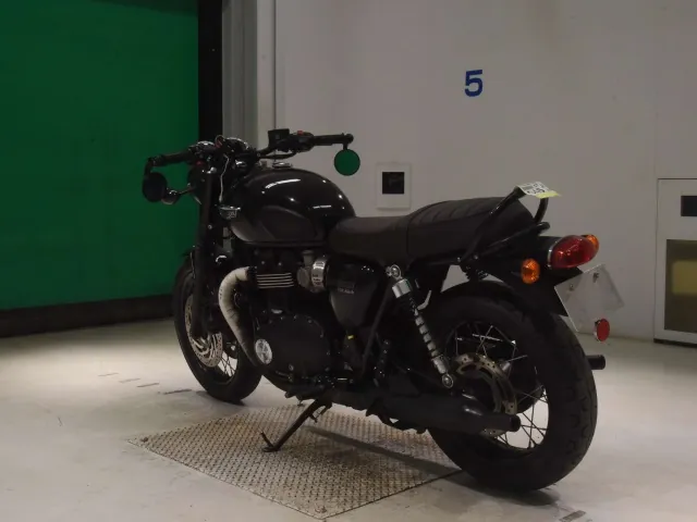 Triumph Bonneville T120 2017, чёрный, фото 6