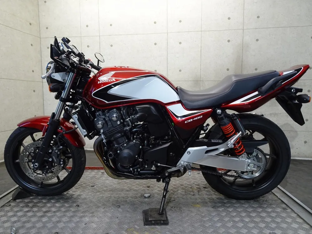 Honda CB400SB 2019, white / red / black, фото 2