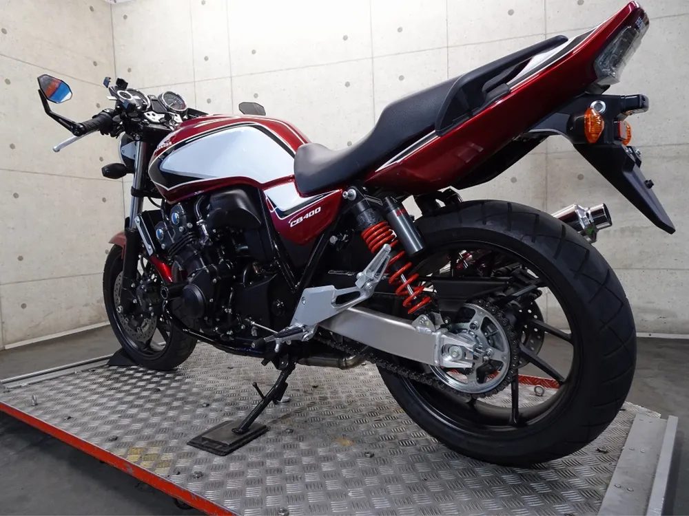 Honda CB400SB 2019, white / red / black, фото 9