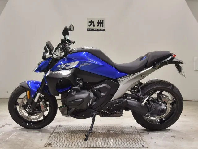 BMW R1300RS 2025, синий, фото 2