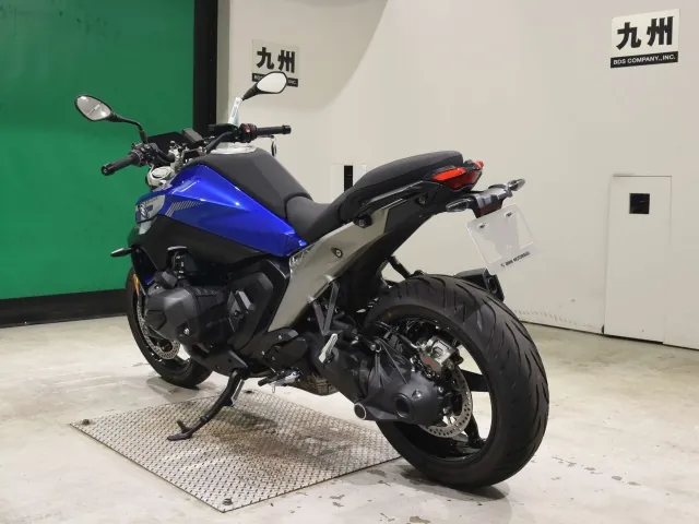 BMW R1300RS 2025, синий, фото 6