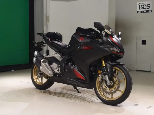 Honda CBR250RR, red | black, фото 3