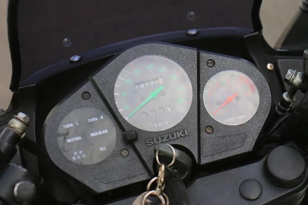 Suzuki GSX750S Katana 1986, фото 8