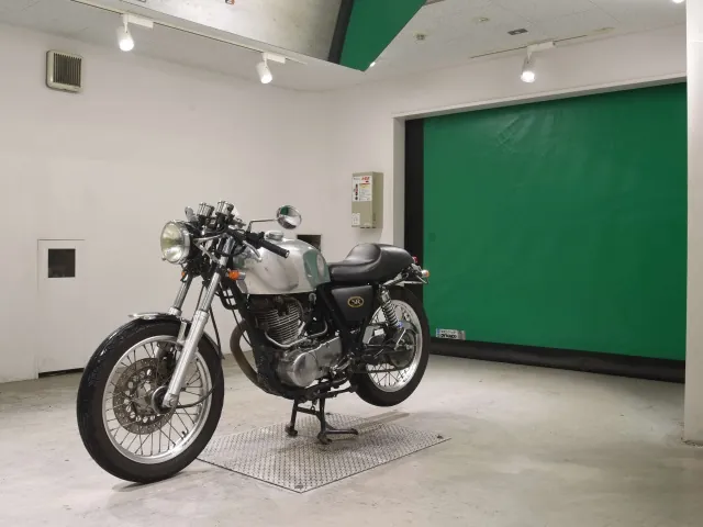 Yamaha SR400 2009, серебристый, фото 4