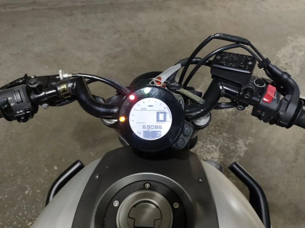 Yamaha XSR700 2018, серый, фото 5