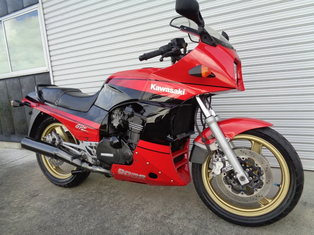 Kawasaki GPZ900R Ninja 1991, black/red, фото 4