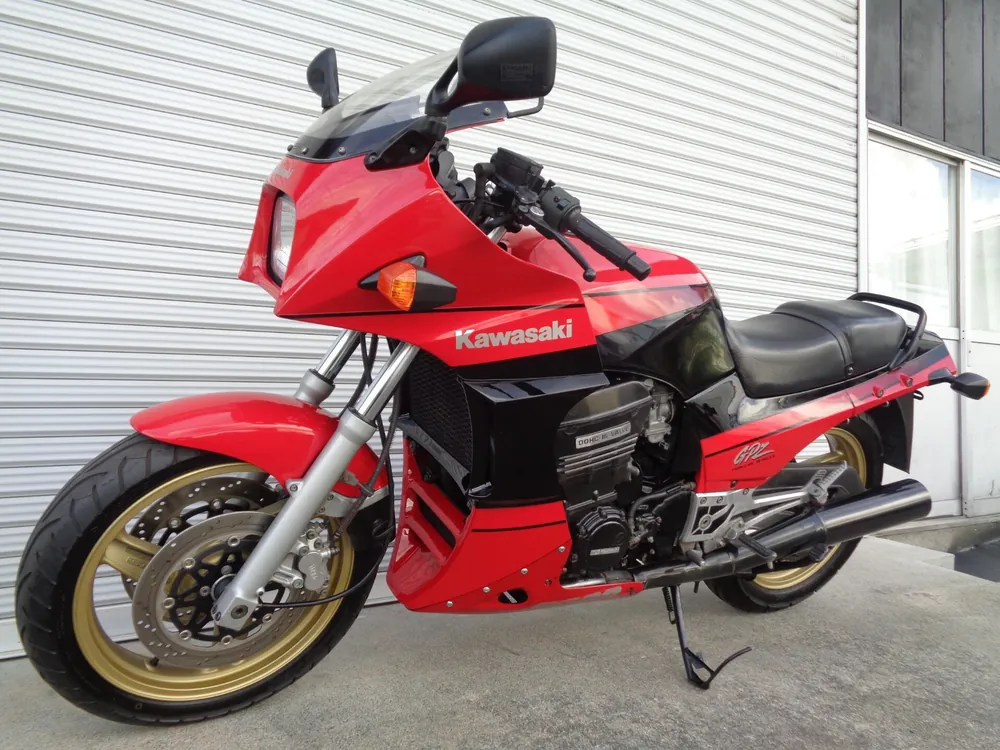 Kawasaki GPZ900R Ninja 1991, black/red, фото 5