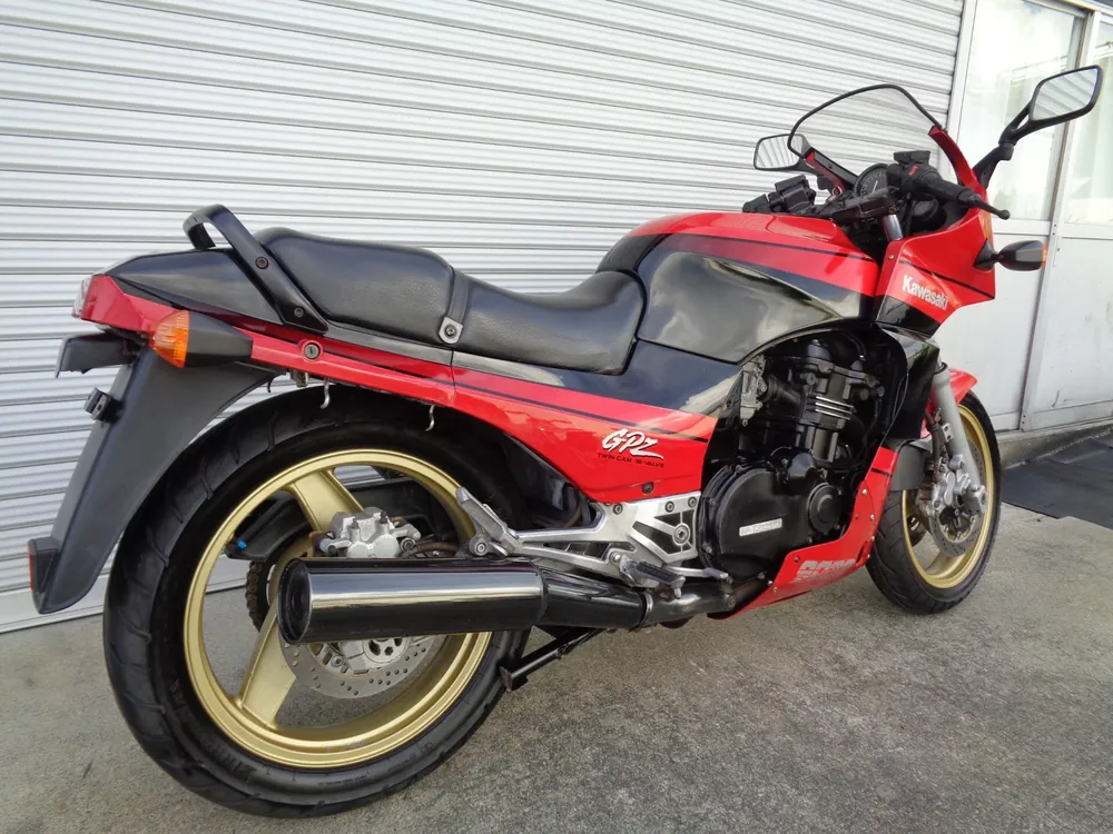 Kawasaki GPZ900R Ninja 1991, black/red, фото 6
