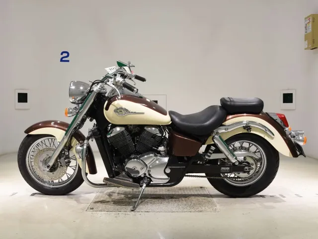 Honda Shadow 750 1998, white | light brown, фото 2