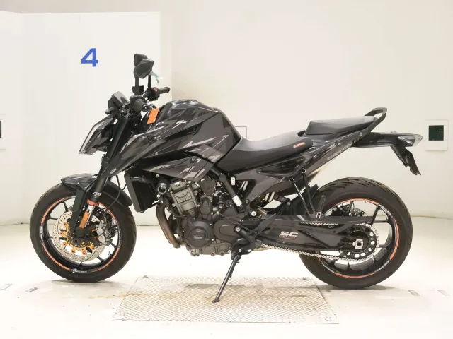KTM 890Duke 2022, чёрный, фото 2