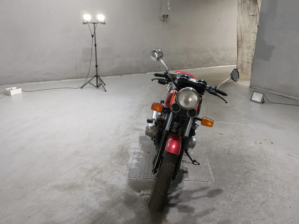 Honda CB750FB 2026, красный, фото 3