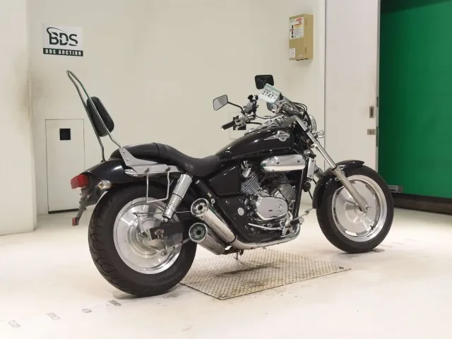 Honda V-Twin Magna 250, чёрный, фото 5