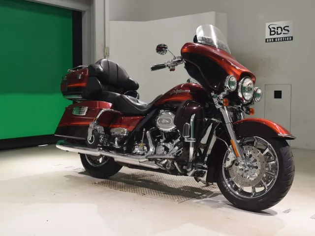 Harley-Davidson FLHTCU1580CVO 2009, красный, фото 3