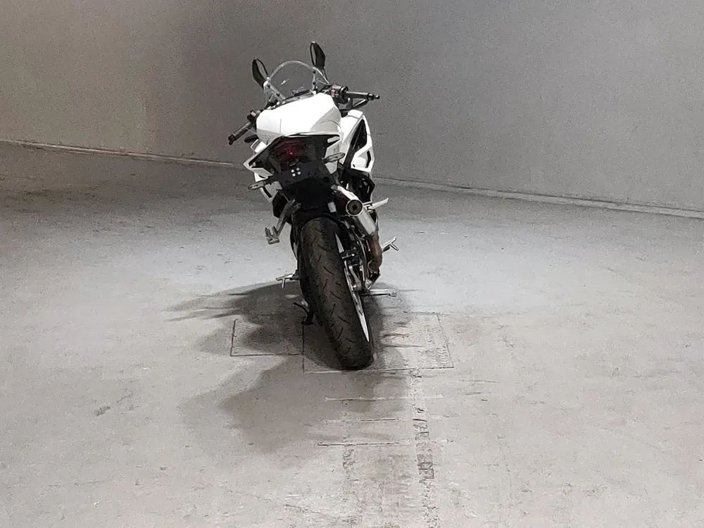 Honda CBR250RR, белый, фото 4