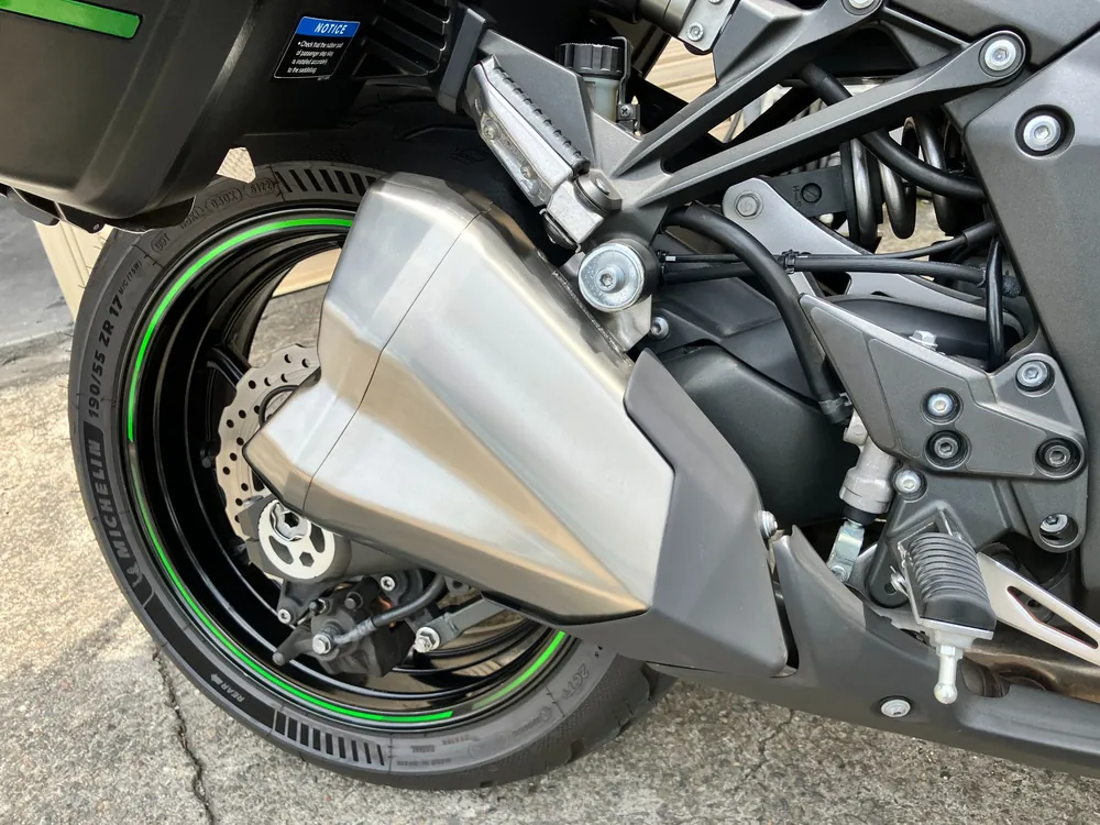 Kawasaki Ninja1000A 2018, серый, зелёный, фото 12