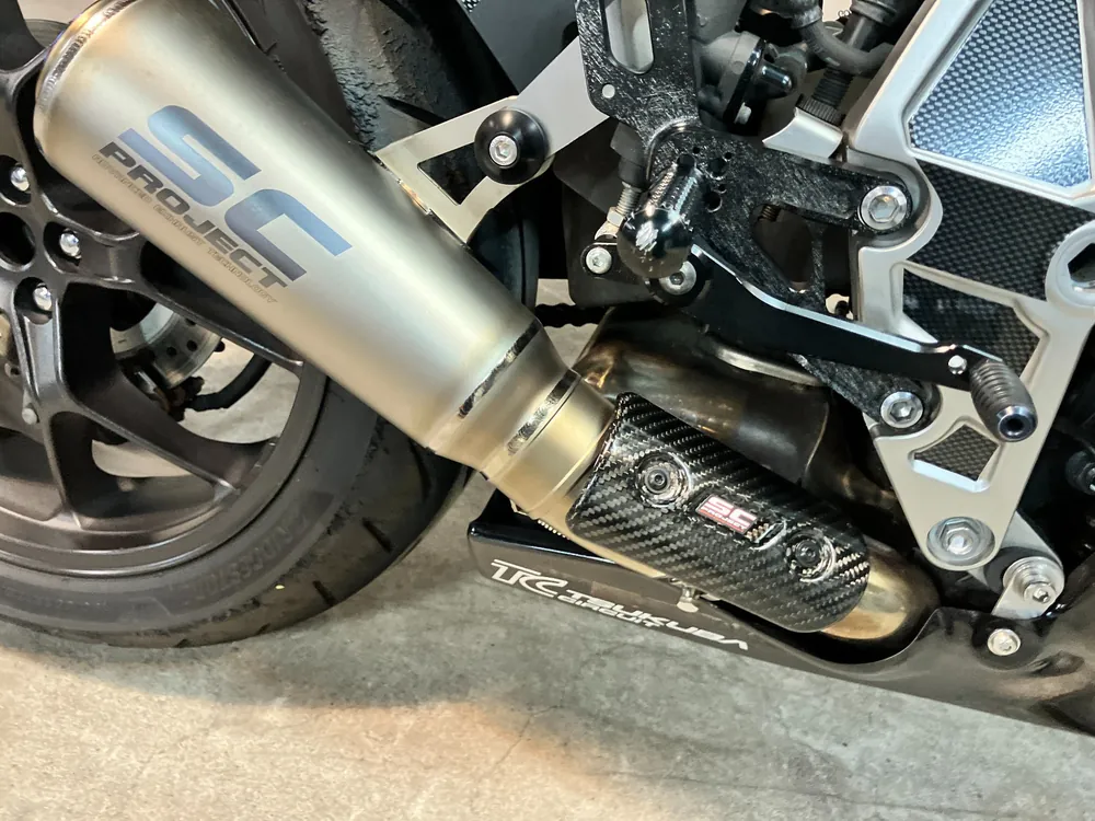 Honda CB1000R 2021, белый, фото 12