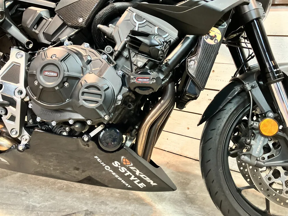Honda CB1000R 2021, белый, фото 14