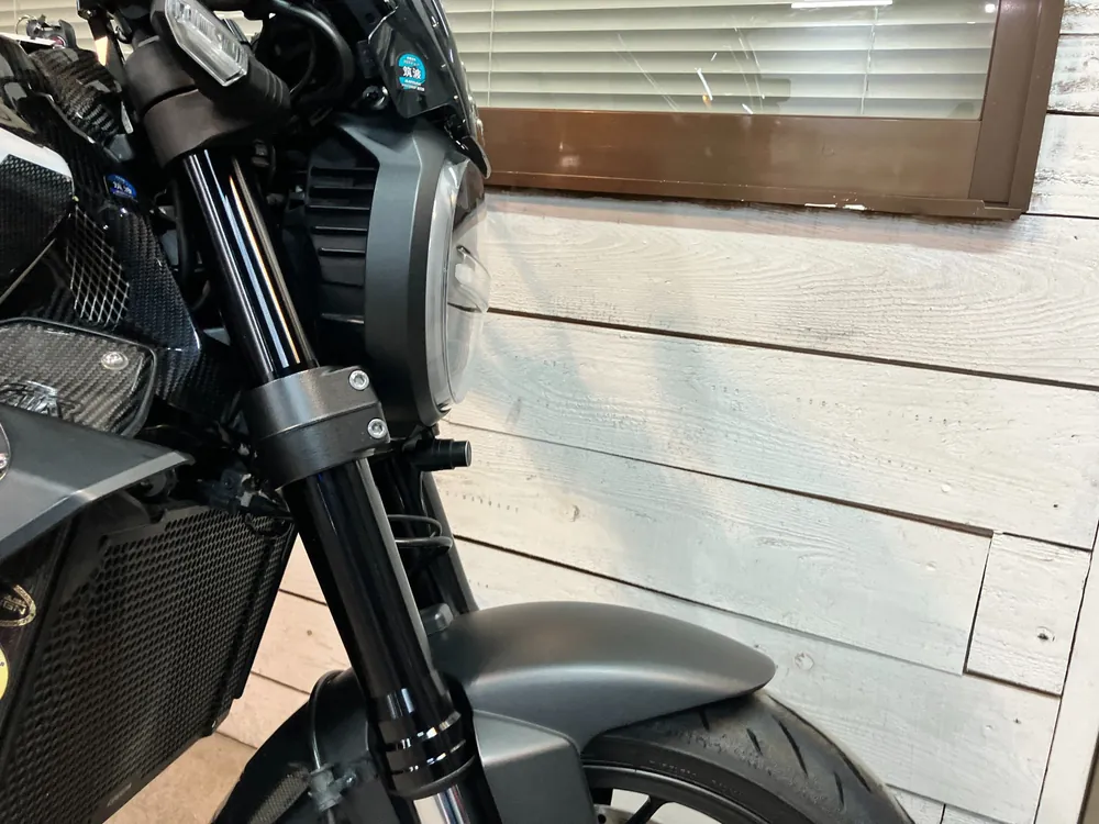 Honda CB1000R 2021, белый, фото 17