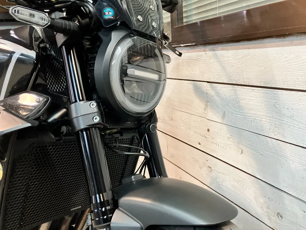 Honda CB1000R 2021, белый, фото 19