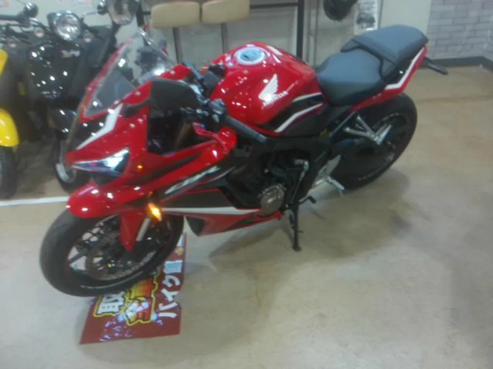 Honda CBR650R 2022, красный, фото 4