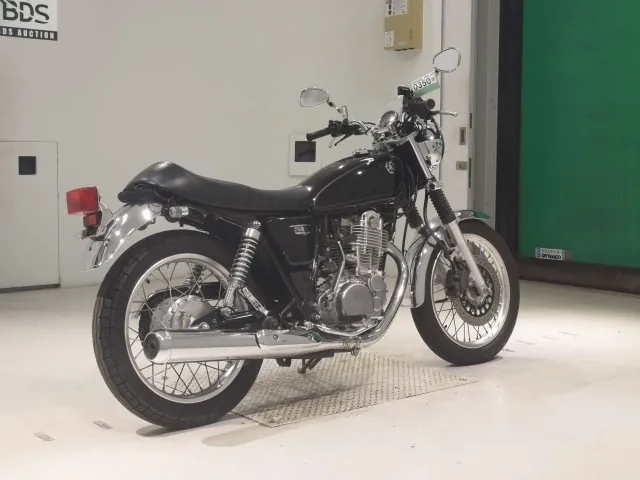 Yamaha SR400 2017, чёрный, фото 5