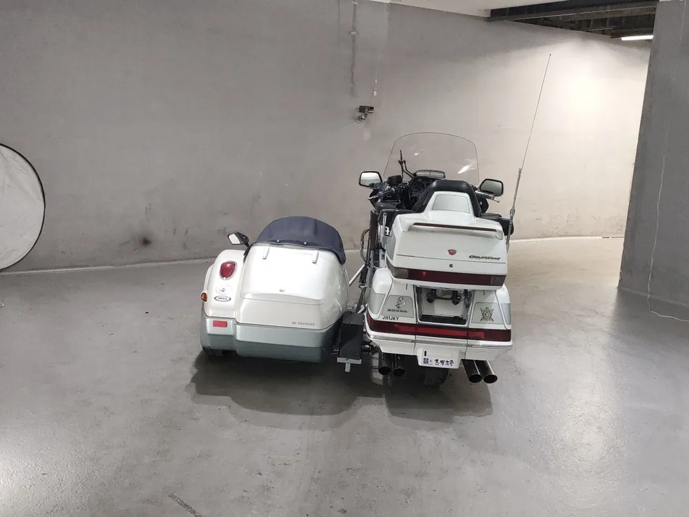 Honda GL1500 2000, белый, фото 4