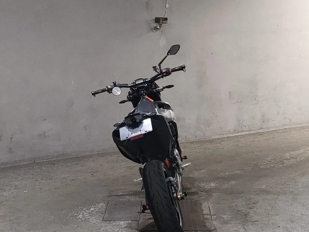 KTM 690 SMC R 2019, чёрный, фото 4