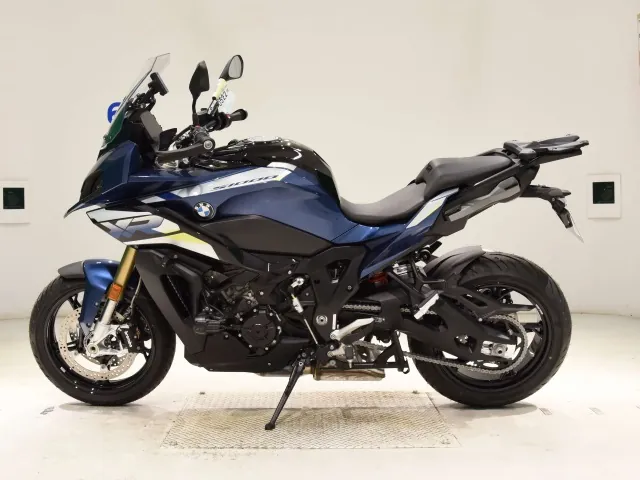 BMW S1000XR 2026, black | navy blue, фото 2
