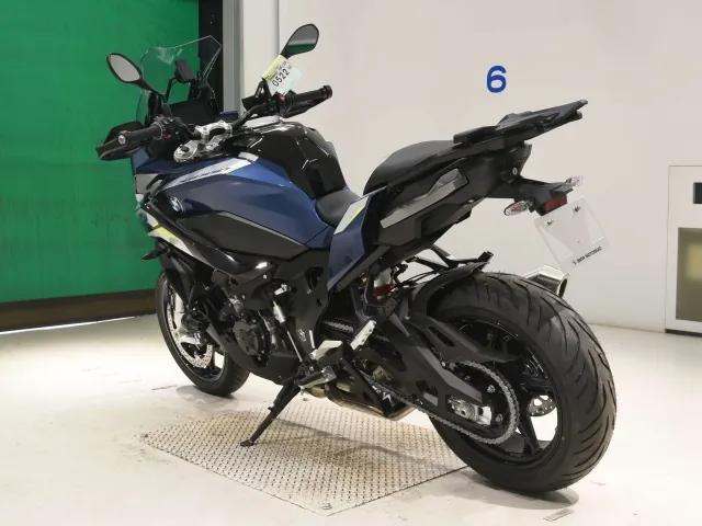 BMW S1000XR 2026, black | navy blue, фото 6