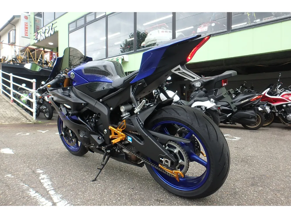 Yamaha 6 2019, чёрный, синий, фото 12