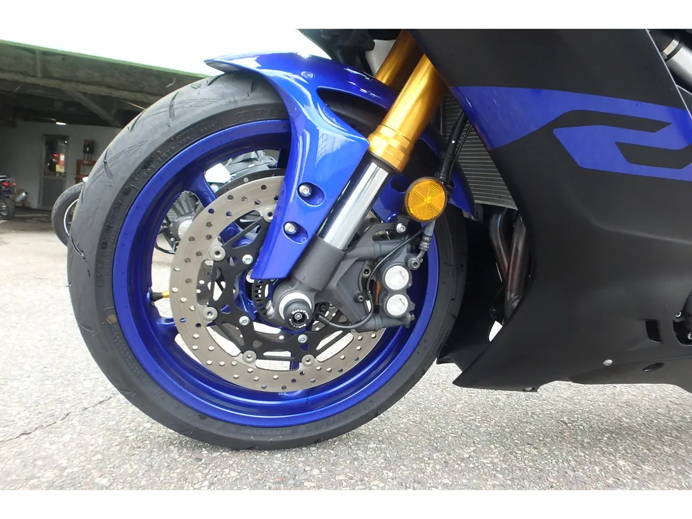Yamaha 6 2019, чёрный, синий, фото 15
