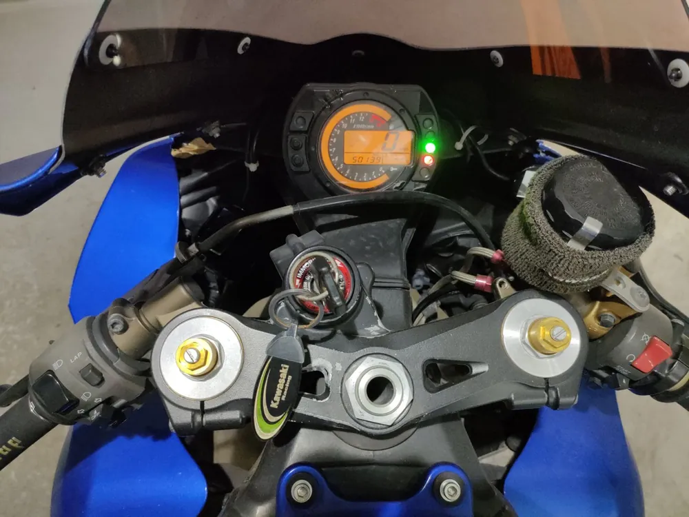 Kawasaki ZX-10R 2004, синий, фото 5