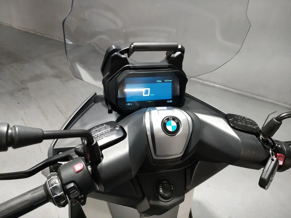 BMW C400Gt 2022, белый, фото 5
